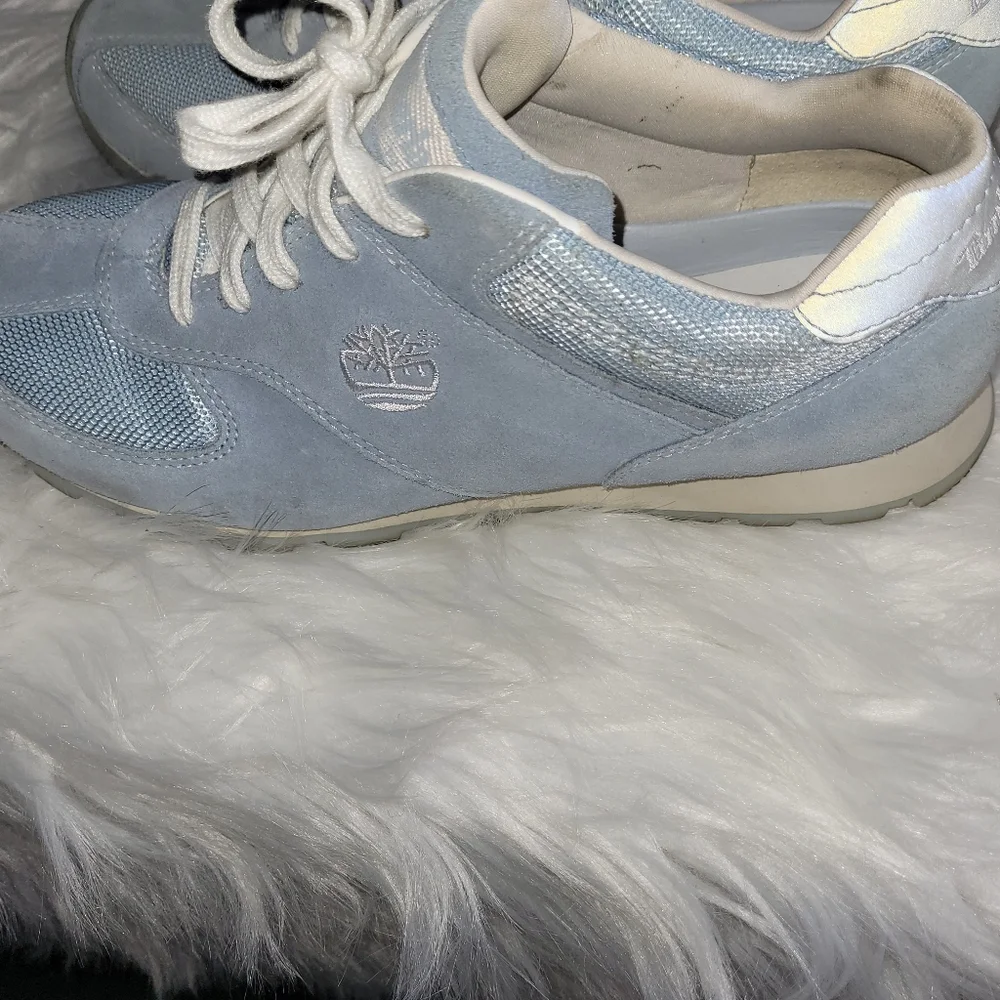 A pair Timberland - Picture 2 of 3